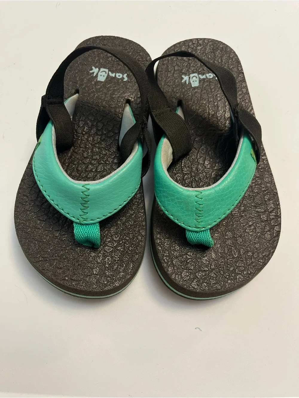 Sanuk Kids Black & Teal Flip Flop Sandals